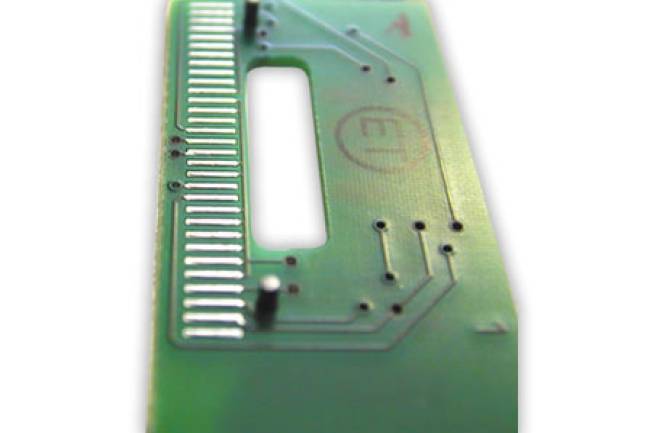 Bügellötung eines OLED auf einer Leiterplatte: Verfahren und Schritte.
